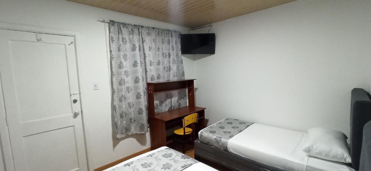 ホテル Casa Coral ボゴタ エクステリア 写真